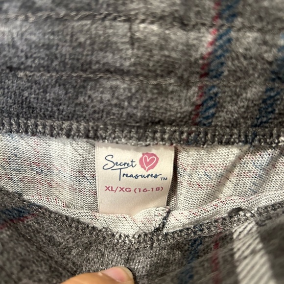 Secret Treasures Pajama Pants XL - Picture 3 of 3